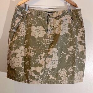 Khaki MIDI Floral Utility Skirt Women’s 12 Tall